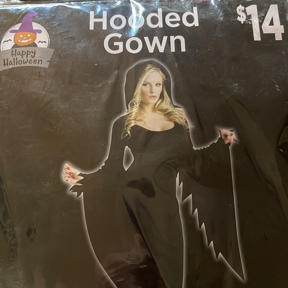 NIP Hooded Gown, Halloween Female Witch/Goth/Long Hooded Costume - Picture 3 of 6